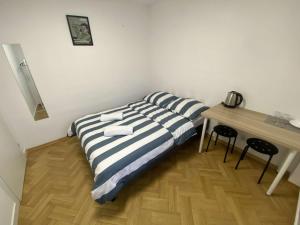 Fantastic-Inn Warszawa - H43 Pokój D