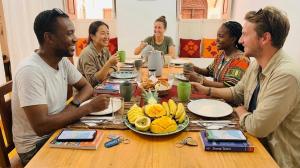 NOMAD Hostel Stone Town