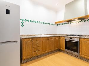 Propiedad Premium de 4 Dormitorios con Terrazas Privadas en Gran Via Valencia-AC, Wifi, Ubicación Perfecta
