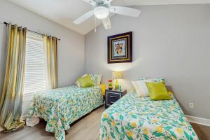 Magnolia North 303