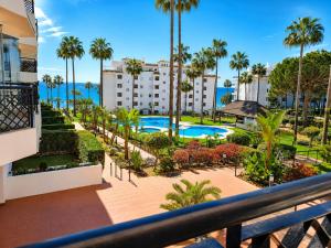 Mi Capricho, Beachfront Apartment