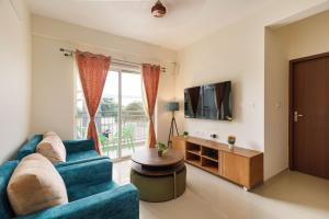 Lumara by RedOlive 2BHK 20min E-city Nr Apollo