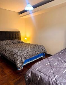 Miraflores, habitación Triple en apartamento compartido