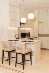 Estelle by RedOliveNr Medanta30min DLF CyberHub