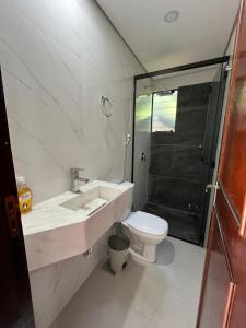 Spacious Modern House with BBQ Area in Asunción