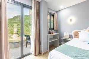 Sea Breeze Suite 32 Llaman - Free Parking