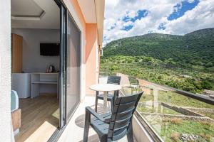 Sea Breeze Suite 35 Llaman - Free Parking