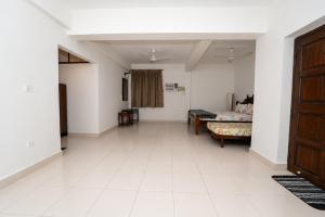 Brand New Luxurious & Spacious Studio Apartments Near Calangute Beach With Pool, Kitchen & Washing Machine For Upto 8 People - G2