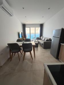 Ocean View Beach Apartment