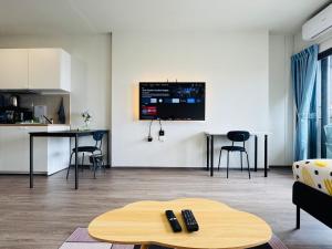 Cozy 1 bedroom apartment Near BTS Wutthakat, fully furnished