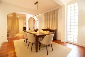 Madalenas Terrace House