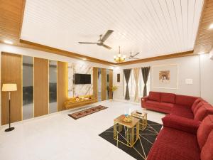 ll 3BHK II MAYRA VILLA II AC II PRIVATE POOL II EMPYREAN STAY