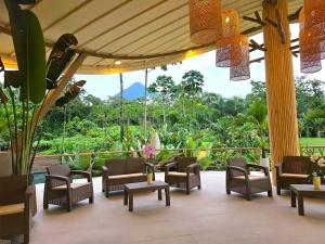 Arenal Keljá Luxury Villa Naracjun-Heated Pool-Volcano View-Eco Trail