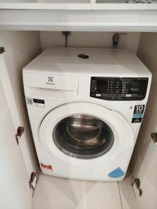 Chambers Sufrint Suites By SRF