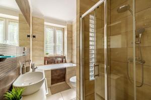 Luxury Apartment Warsaw Near Royal Łazienki Park