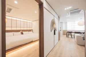 Jongno Dongdaemun Hanok Private House with Jacuzzi