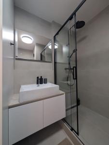 12th-Floor Studio for Digital Nomads
