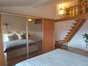 Metropolis, Old Town, WAWEL, 110 m2, 3 rooms, 2 bathrooms, big and very comfortable