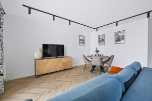 Warsaw Bemowo Apt with Underground Parking, Balcony by Rentujemy