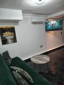 Luxury Apartment By GM
