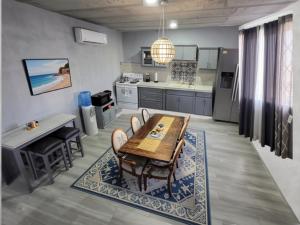 Family Friendly Retreat in Cholla Bay Steps to the Beach