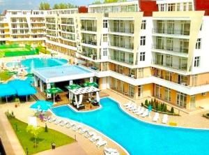 Grand Kamelia Holiday Studios and Apartments