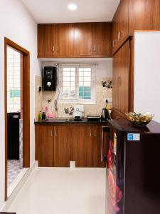 VJH 601 1BHK Penthouse by Charter Stays