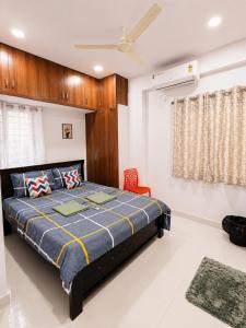VJH 601 1BHK Penthouse by Charter Stays