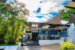 Liquid Dive Resort
