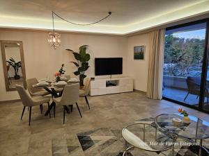 Inf11D - Modern City Flat Near Beach & Old Town