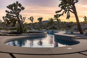 Dragonfly by Fieldtrip - Luxe Oasis w Resort Pool