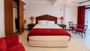 Gran Hotel Santa Cruz-Senses Centro