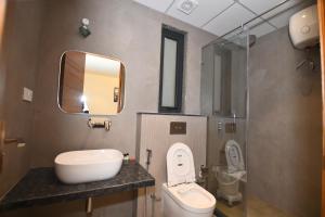 Hotel Layover Stay-3 Minutes From the Airport