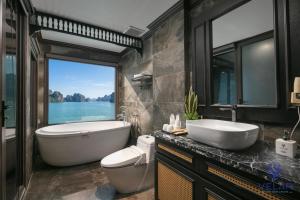 Velar of the Sea Cruise