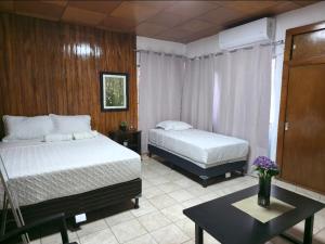 Hotel Alcántara Escalón