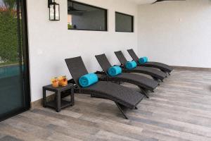 Cabo Ocean View Villa - 4BR - 50ft Pool - Hot Tub - Gym