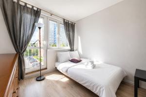 Osiedle Kosmonautów Homely Apartment by BookingHost