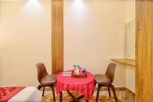 Hotet The Rosewalk Vista Free Pick up From Nizamuddin Railway Station