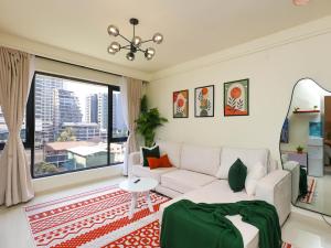 ValSI Stays Modern One Bedroom Apartment in Westlands Nairobi, City Views