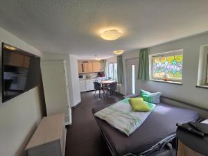 Kleines Apartment Am Straussee