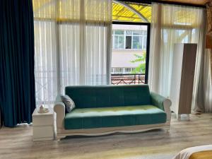 Taksim white inn