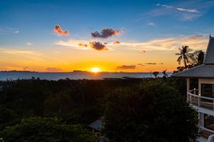 Amorn sunset Villa 日落海景 泳池 花园烧烤大庄园别墅