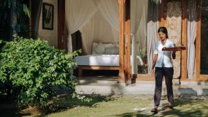 Villa Little Mannao by Villa Finder