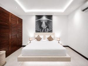 Villa Saha Elegant 3BR Pool Oasis Seminyak