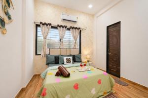 EMPYREAN STAY II 4BHK II SU CASA VILLA II PVT POOL Il AC