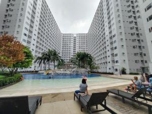 Shore1 TowerD 1BR MOA FIREWOKS View by Shmily Suite Staycation