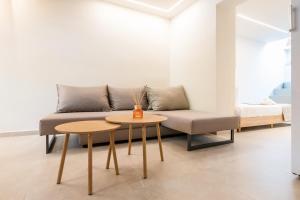 Neilis - Modern Retreat in Central Kalamata