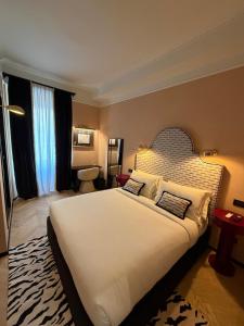 Smart Rooms at Spanish Steps
