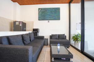 Urbanview Hotel Arta Guna Casa 2