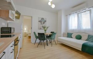 Blue Sea View Apartments
